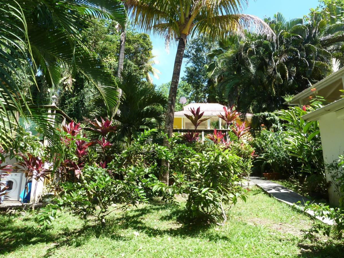 Les Jardins De L'Esperance Villa Bouillante Exterior photo